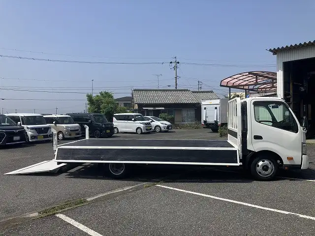 トヨタ ダイナ 小型 平ボディ パワーゲート TKG-XZU722の中古トラック画像6