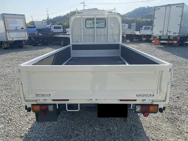 トヨタ トヨエース 小型 平ボディ DF-KDY231 H31/R1の中古トラック画像4