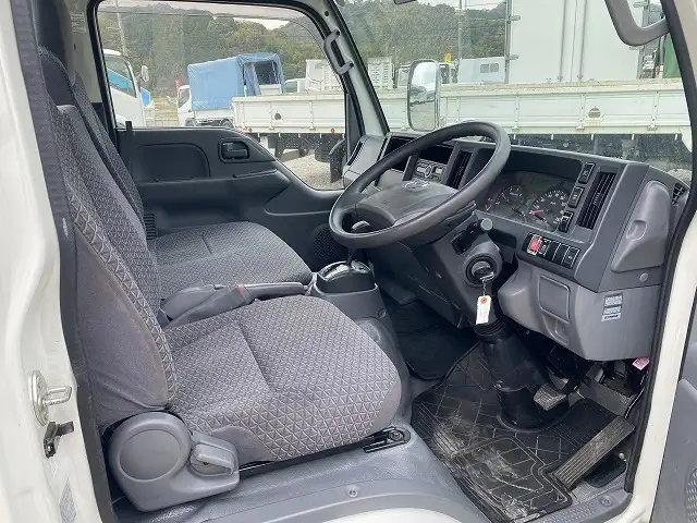 マツダ タイタン 小型 平ボディ 2RG-LHR88A R3の中古トラック画像10