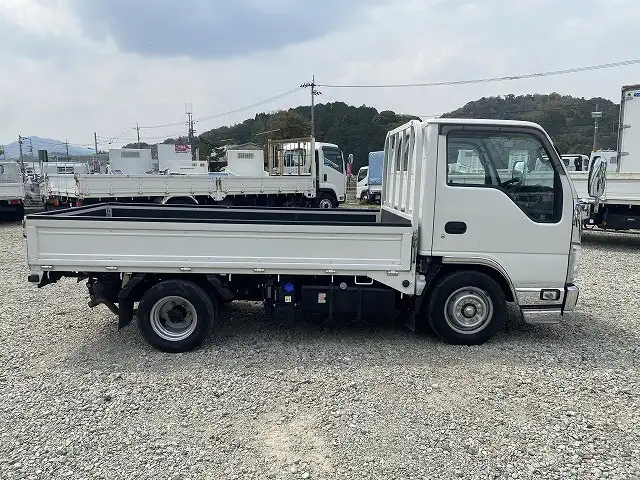 マツダ タイタン 小型 平ボディ 2RG-LHR88A R3の中古トラック画像3
