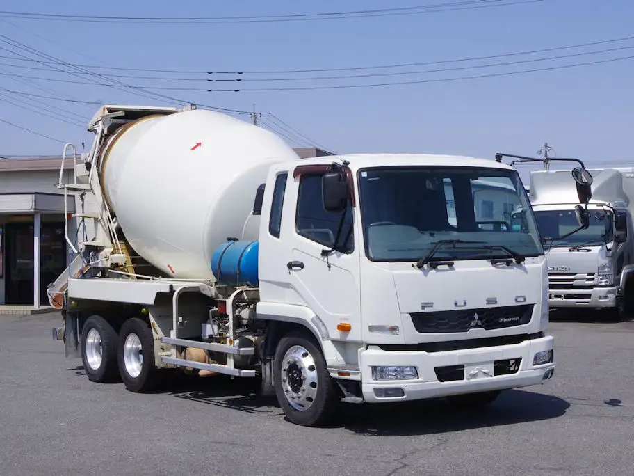 三菱 ファイター 中型/増トン ミキサー・ポンプ ベッド QDG-FQ62Fの中古トラック画像2