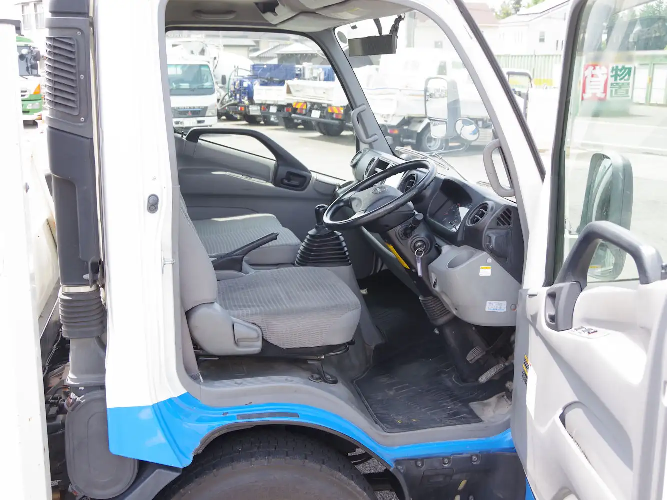 日野 デュトロ 小型 車両重機運搬 ラジコン ウインチの中古トラック画像13