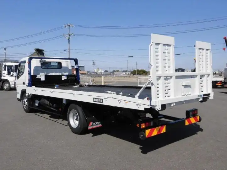 三菱 キャンター 小型 車両重機運搬 ラジコン ウインチの中古トラック画像4