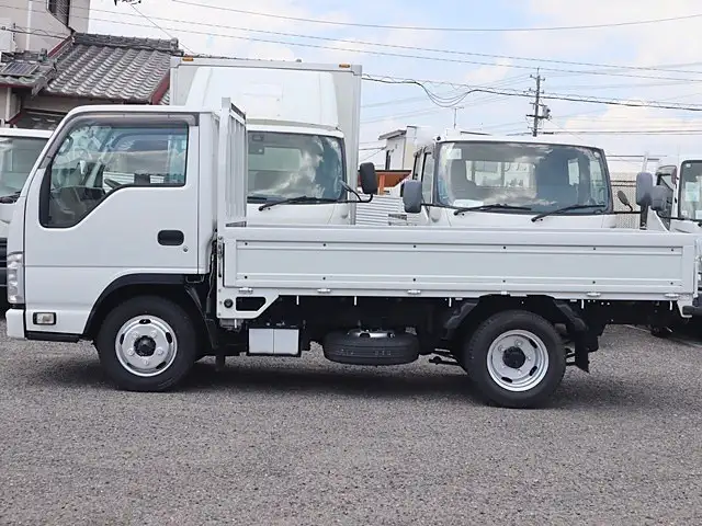 いすゞ エルフ 小型 平ボディ 2RG-NHR88A R2の中古トラック画像5