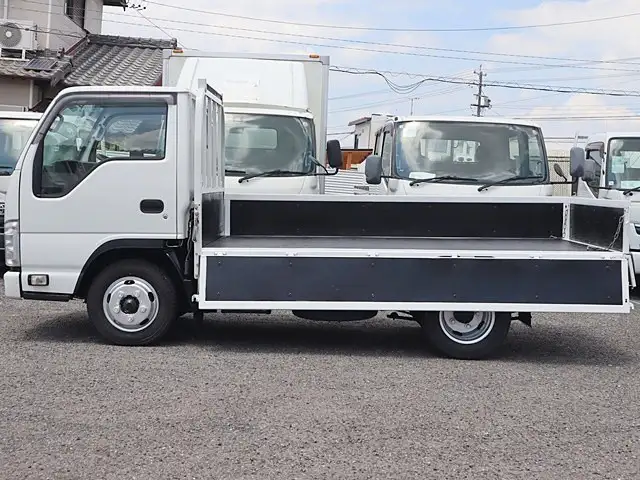 いすゞ エルフ 小型 平ボディ 2RG-NHR88A R2の中古トラック画像6