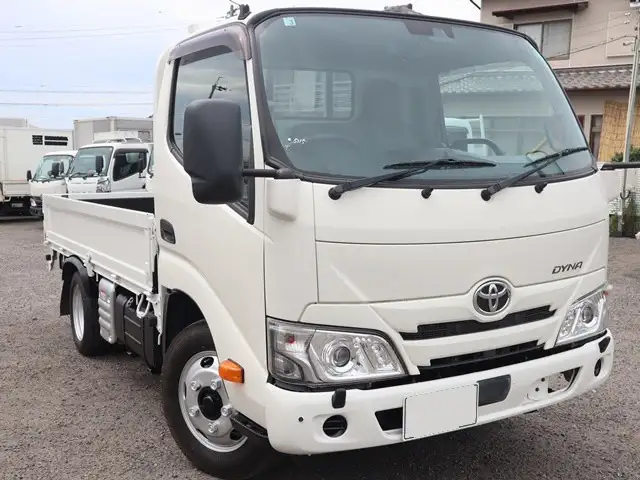 トヨタ ダイナ 小型 平ボディ 2RG-XZU605 R2の中古トラック画像2