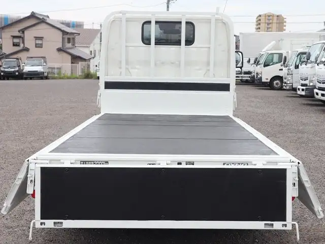トヨタ ダイナ 小型 平ボディ 2RG-XZU605 R2の中古トラック画像8