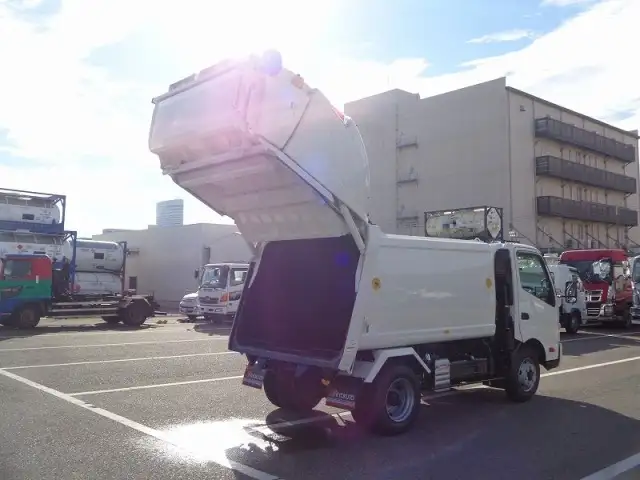 日野 デュトロ 小型 パッカー車 プレス式 2KG-XZU700Xの中古トラック画像5