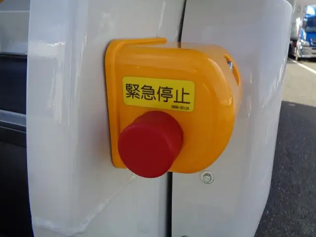 日野 デュトロ 小型 パッカー車 プレス式 2KG-XZU700Xの中古トラック画像12