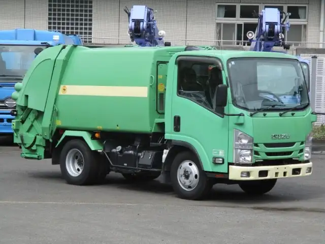 いすゞ エルフ 小型 パッカー車 プレス式 TPG-NMR85ANの中古トラック画像2