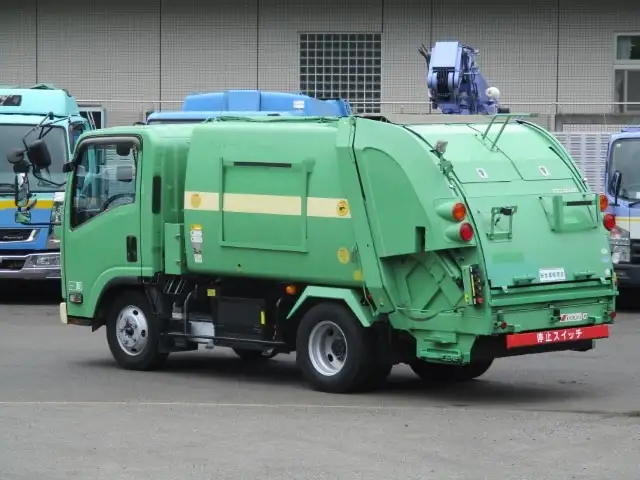 いすゞ エルフ 小型 パッカー車 プレス式 TPG-NMR85ANの中古トラック画像4