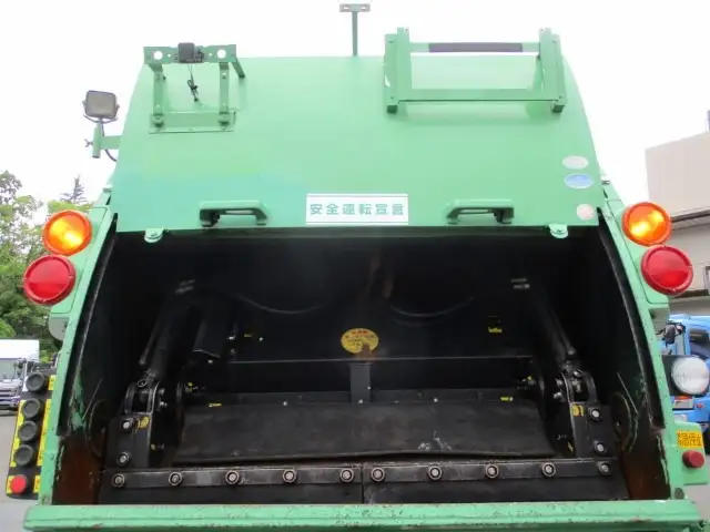 いすゞ エルフ 小型 パッカー車 プレス式 TPG-NMR85ANの中古トラック画像10