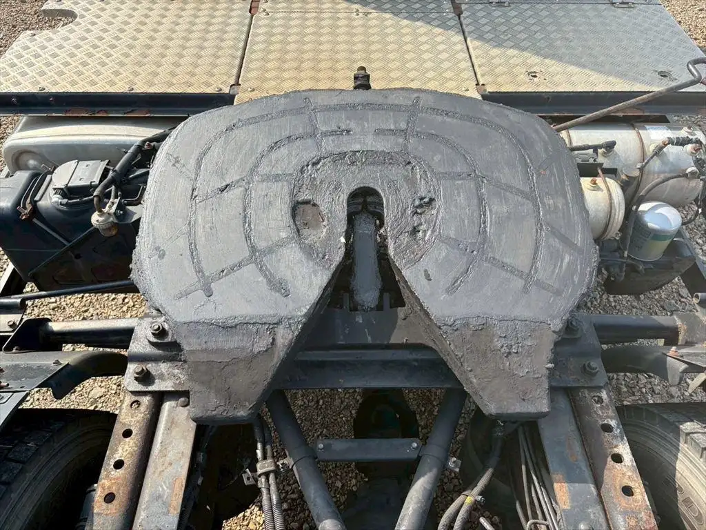 いすゞ ギガ 大型 トラクター 1デフ エアサスの中古トラック画像8