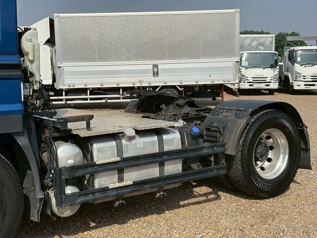 いすゞ ギガ 大型 トラクター 1デフ エアサスの中古トラック画像6