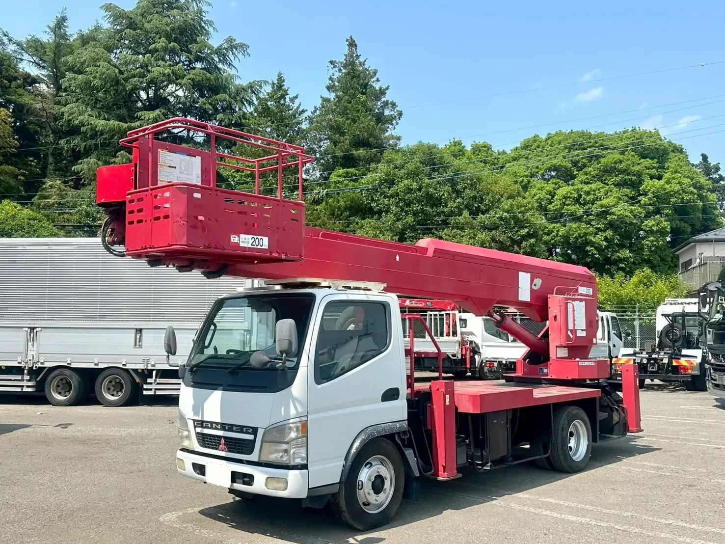 三菱 キャンター 小型 高所・建柱車 高所作業車 電工仕様 の中古トラック【車両No.179274】