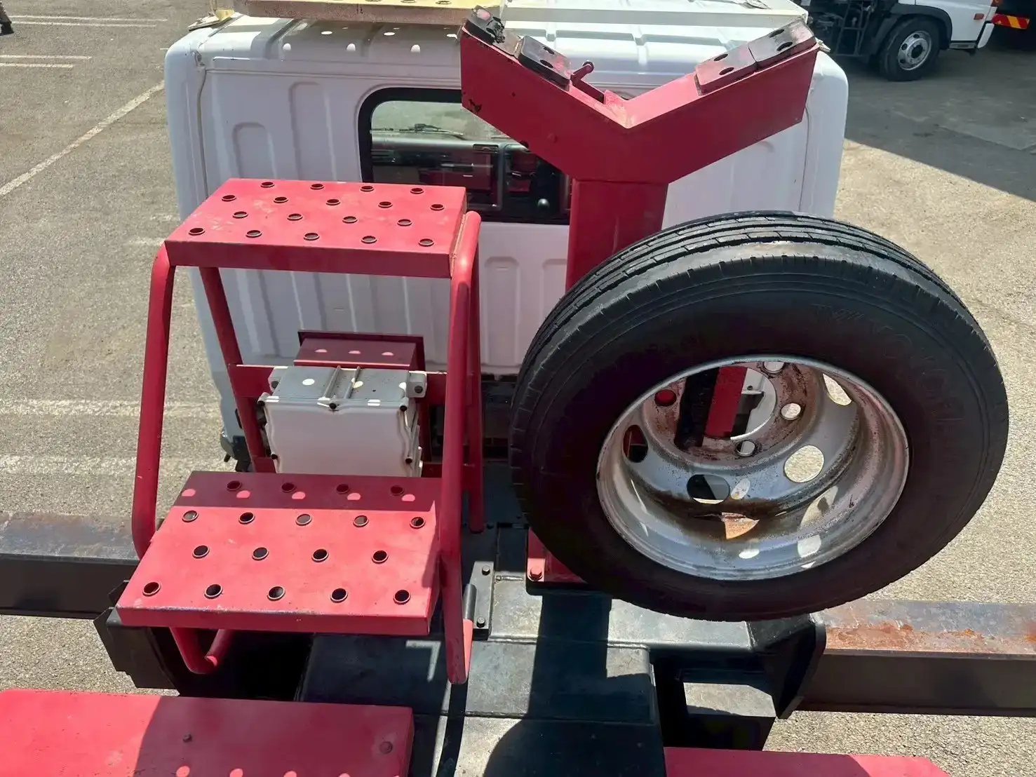 三菱 キャンター 小型 高所・建柱車 高所作業車 PA-FE73DEYの中古トラック画像8