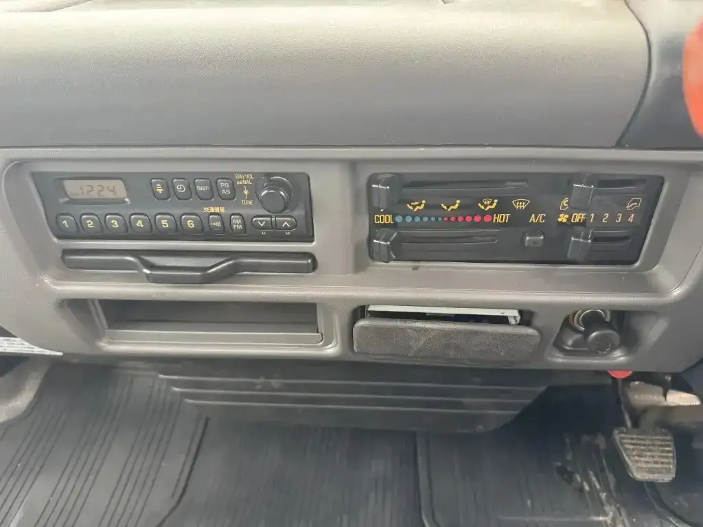 日産 アトラス 小型 クレーン付 床鉄板 6段の中古トラック画像14