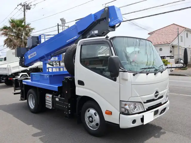 日野 デュトロ 小型 高所・建柱車 高所作業車 2KG-XZU600Eの中古トラック画像2