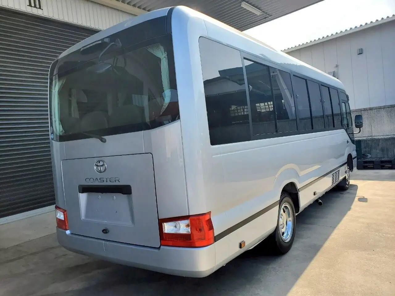トヨタ コースター 小型 バス 乗合バス SDG-XZB70の中古トラック画像4