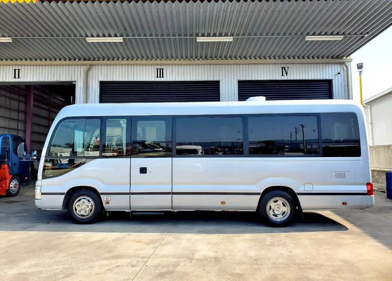 トヨタ コースター 小型 バス 乗合バス SDG-XZB70の中古トラック画像6