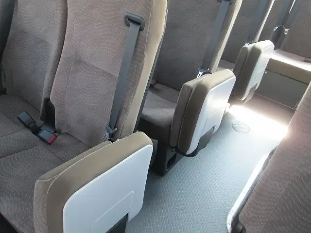 トヨタ コースター 小型 バス マイクロバス 2KG-GDB70の中古トラック画像11