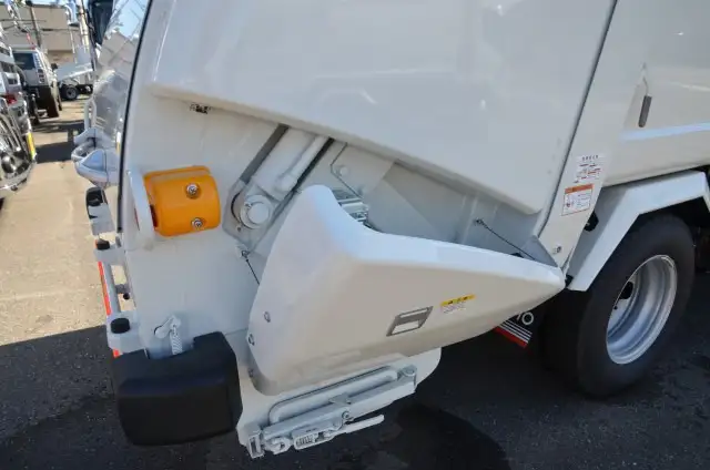 日野 デュトロ 小型 パッカー車 プレス式 2RG-XZU605Xの中古トラック画像10