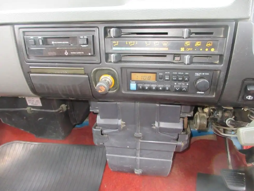 三菱 キャンター 小型 ダンプ カスタム U-FE305BDの中古トラック画像12