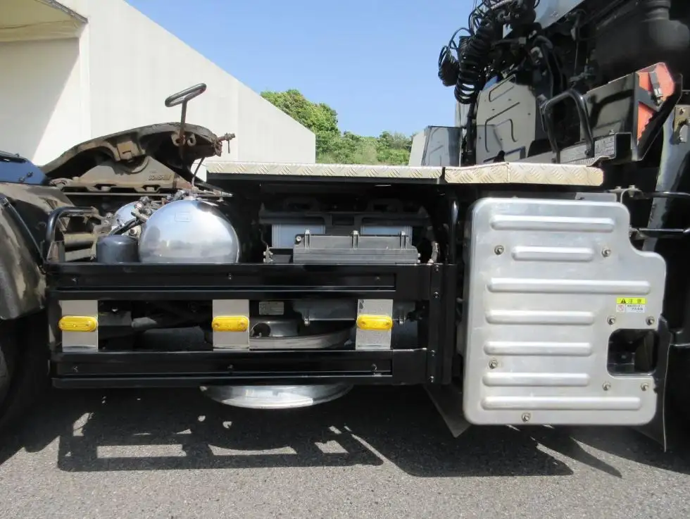 いすゞ ギガ 大型 トラクター ハイルーフ 1デフの中古トラック画像15