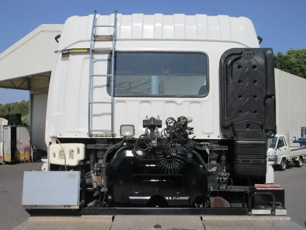 いすゞ ギガ 大型 トラクター ハイルーフ 1デフの中古トラック画像7