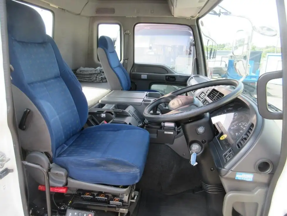 いすゞ ギガ 大型 トラクター ハイルーフ 1デフの中古トラック画像10