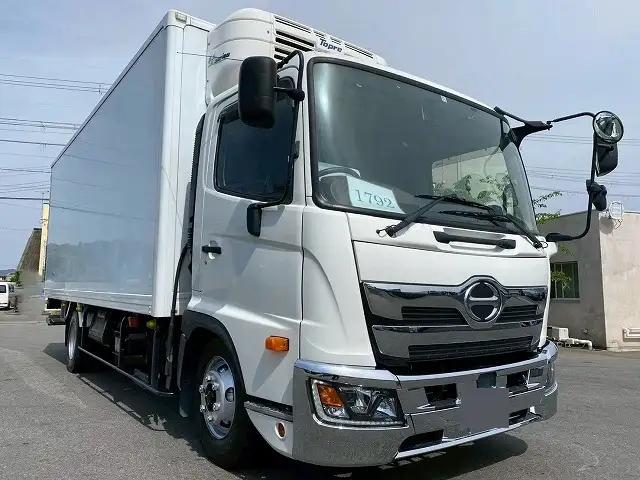 日野 レンジャー 中型/増トン 冷凍冷蔵 低温 パワーゲートの中古トラック画像2