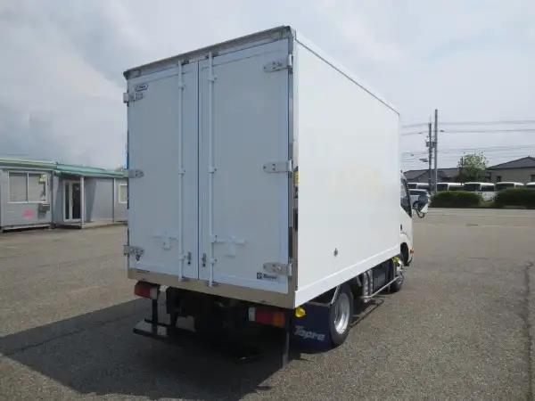 日野 デュトロ 小型 冷凍冷蔵 中温 キーストンの中古トラック画像5