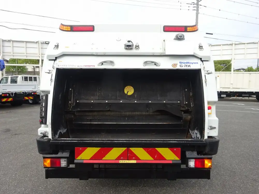 三菱 キャンター 小型 パッカー車 巻き込み式 回転ダンプ式の中古トラック画像8