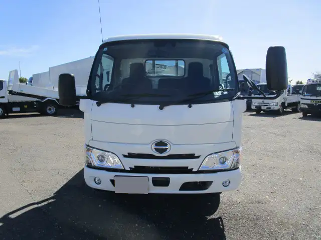日野 デュトロ 小型 平ボディ 2RG-XZU655M R5の中古トラック画像2