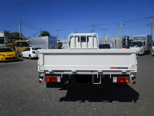 日野 デュトロ 小型 平ボディ 2RG-XZU655M R5の中古トラック画像6