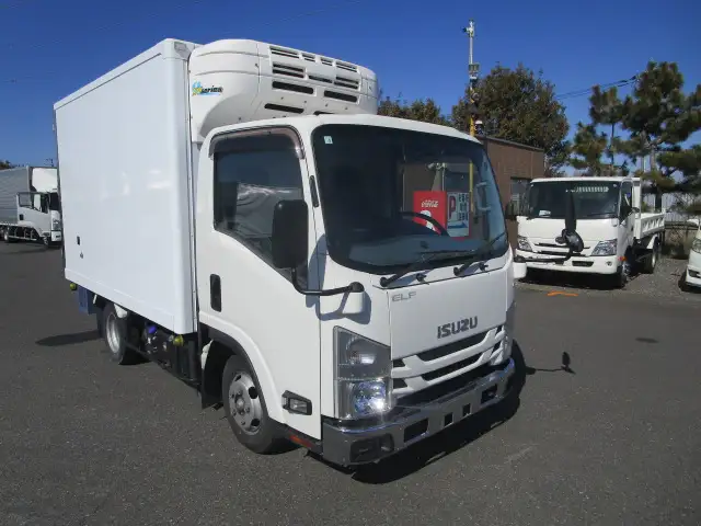 いすゞ エルフ 小型 冷凍冷蔵 低温 スタンバイの中古トラック画像2