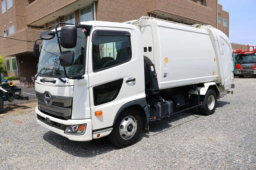 日野 レンジャー 中型/増トン パッカー車 プレス式 2KG-FC2ABAの中古トラック画像1