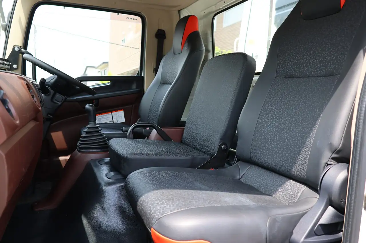 日野 レンジャー 中型/増トン パッカー車 プレス式 2KG-FC2ABAの中古トラック画像12