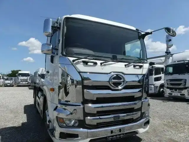 日野 プロフィア 大型 トラクター 2デフ ベッドの中古トラック画像2