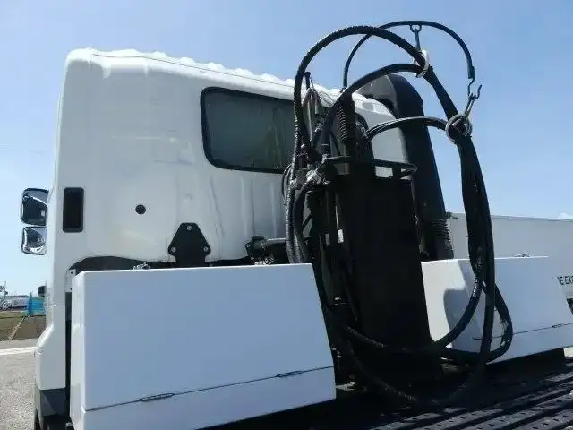 日野 プロフィア 大型 トラクター 2デフ ベッドの中古トラック画像9