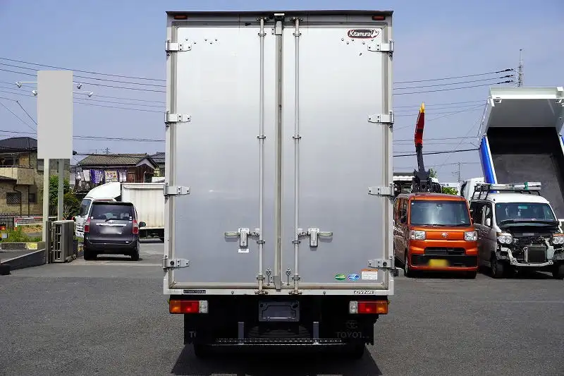 トヨタ ダイナ 小型 アルミバン サイドドア 2RG-XZC605の中古トラック画像3