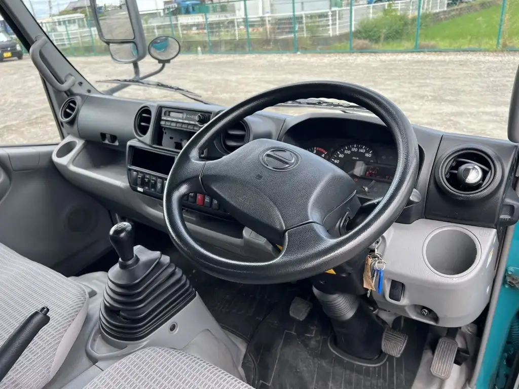日野 デュトロ 小型 アルミバン TKG-XZU650M H26の中古トラック画像13