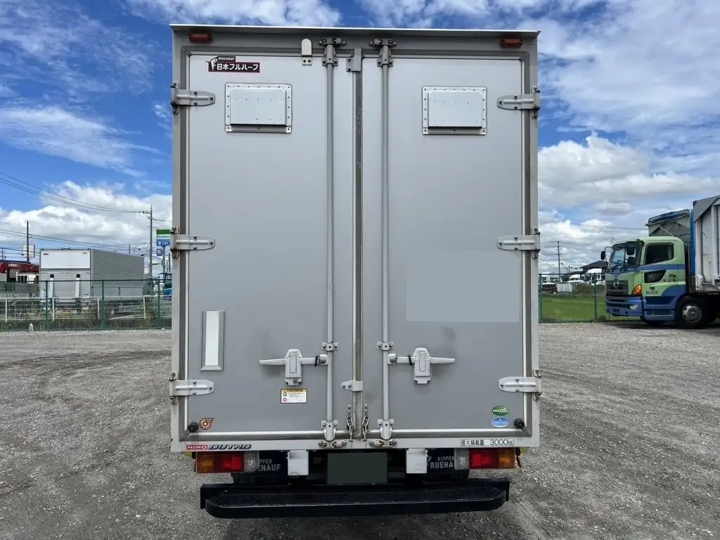 日野 デュトロ 小型 アルミバン TKG-XZU650M H26の中古トラック画像5