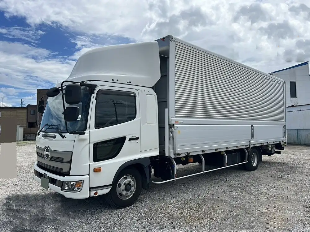 日野 レンジャー 中型/増トン ウイング パワーゲート ベッドの中古トラック画像1