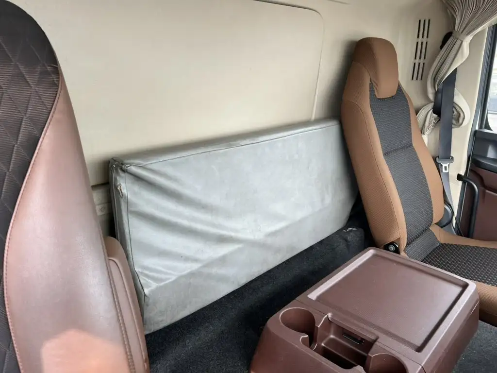 日野 プロフィア 大型 ウイング エアサス 2DG-FW1AHGの中古トラック画像12