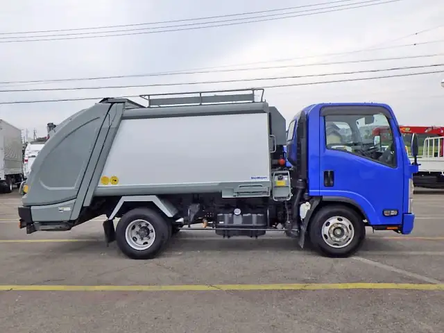 いすゞ エルフ 小型 パッカー車 プレス式 TKG-NPR85YNの中古トラック画像2