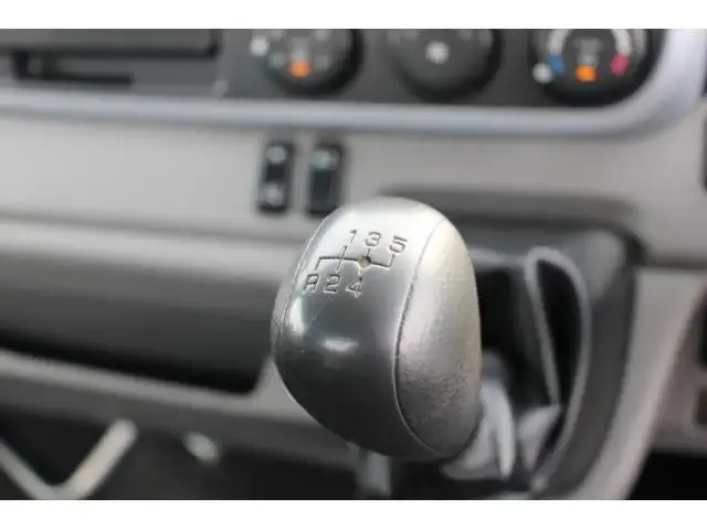 三菱 キャンター 小型 平ボディ パワーゲート の中古トラック画像13