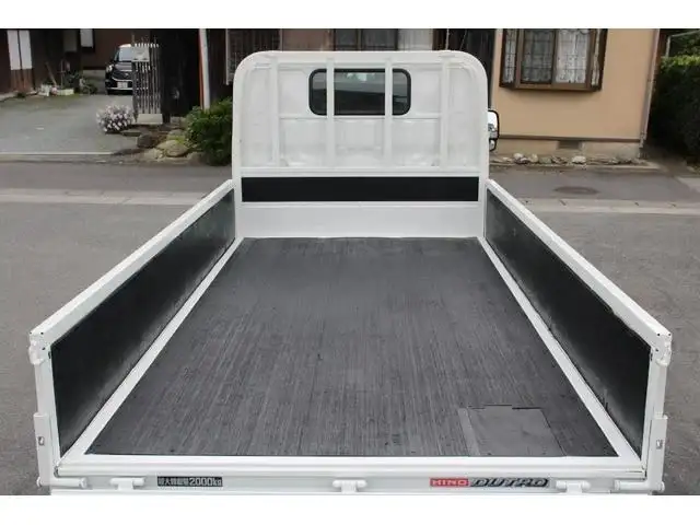 日野 デュトロ 小型 平ボディ  H28の中古トラック画像4