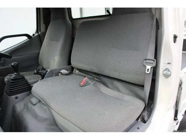 日野 デュトロ 小型 平ボディ  H28の中古トラック画像9