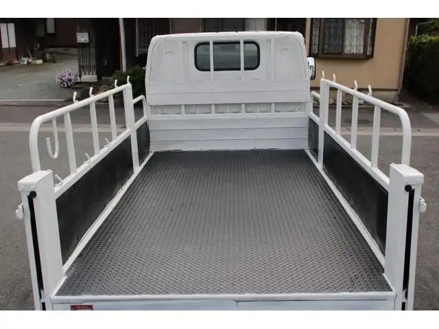日産UD その他 小型 平ボディ パワーゲート 床鉄板の中古トラック画像4